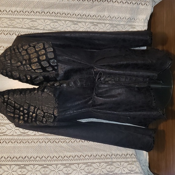 VINTAGE CHI REVERISABLE FAUX LEATHER JACKET BY Carlos Falchi - Picture 1 of 9
